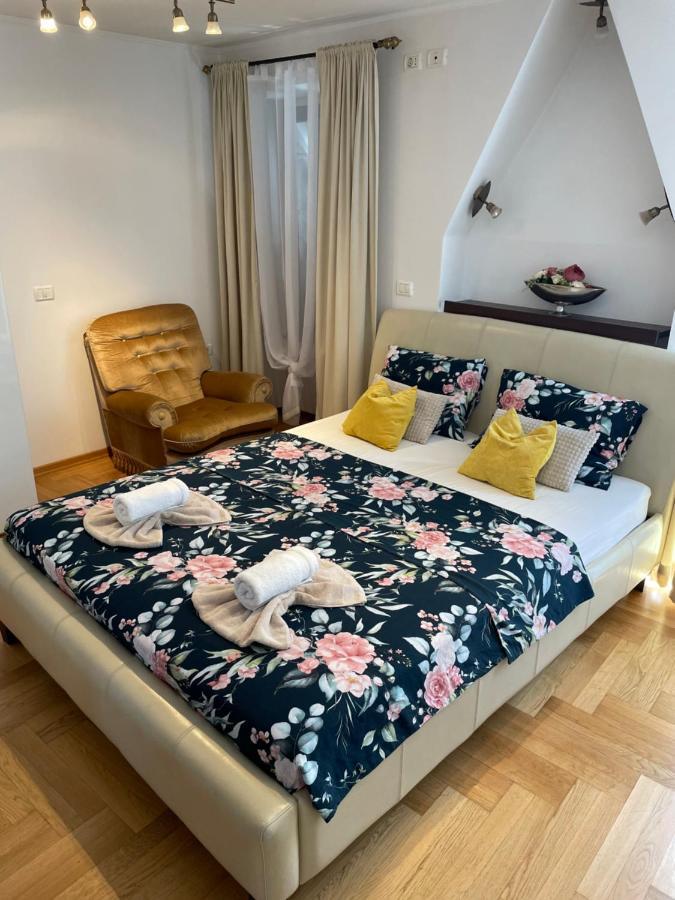 First Row To The Sea - Maremi Izola Apartment Terrace Bagian luar foto